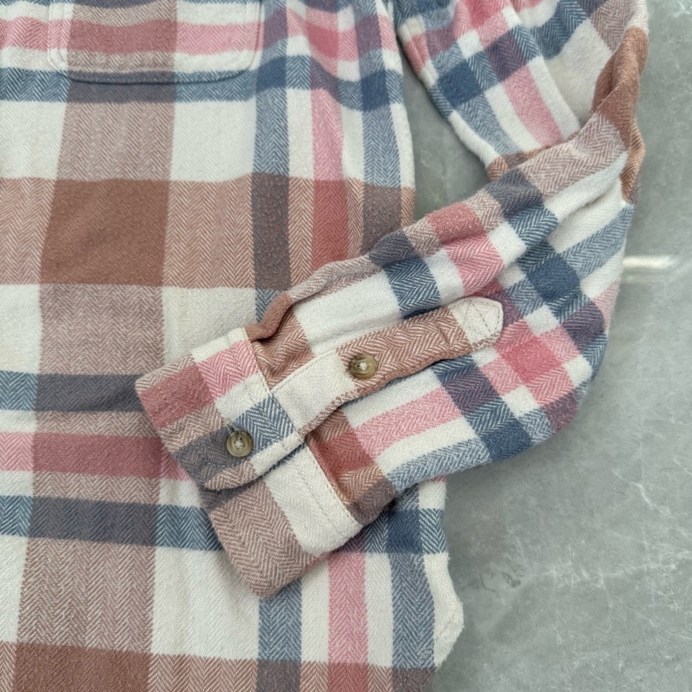 Women’s American Eagle Plaid Flannel Button Down Long Sleeve Shirt Size Medium - Picture 10 of 16